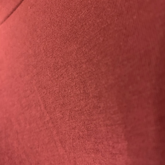 Express Burgundy Asymmetrical Sleeveless Top - Picture 3 of 4